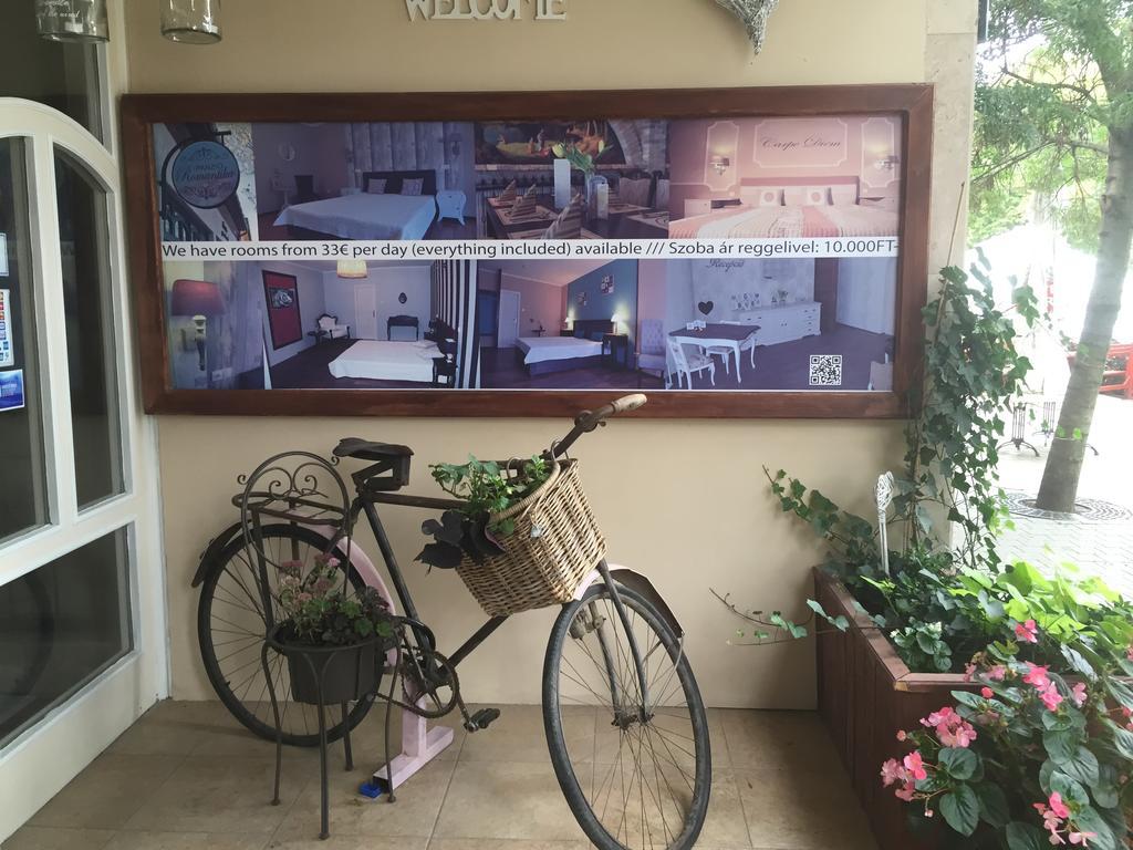 Guest House Romantika Panzio ギュラ エクステリア 写真