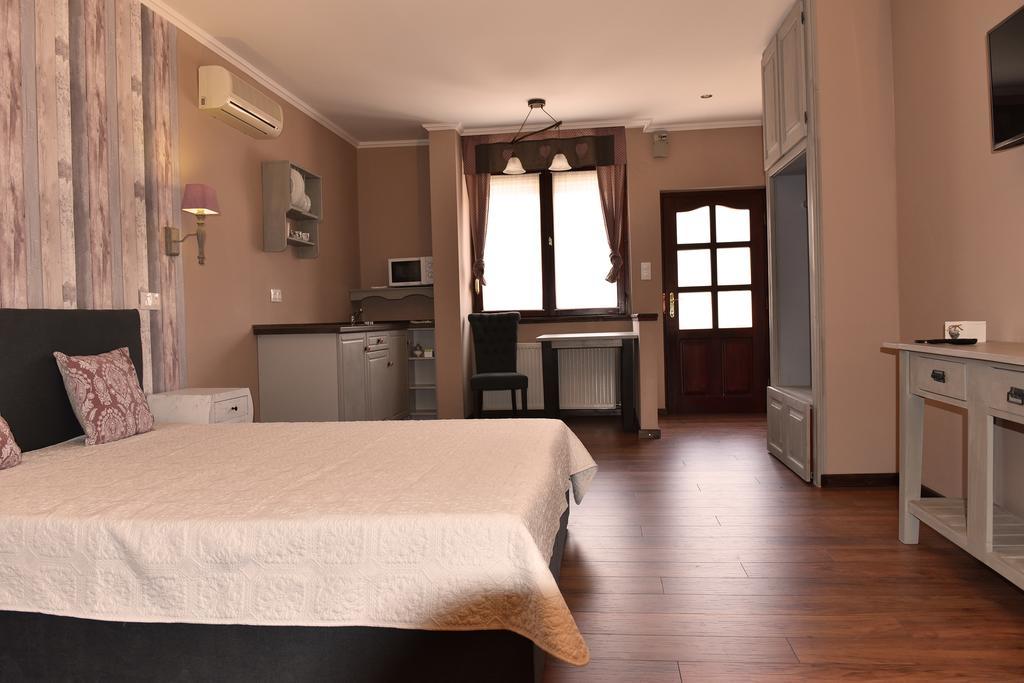Guest House Romantika Panzio ギュラ 部屋 写真